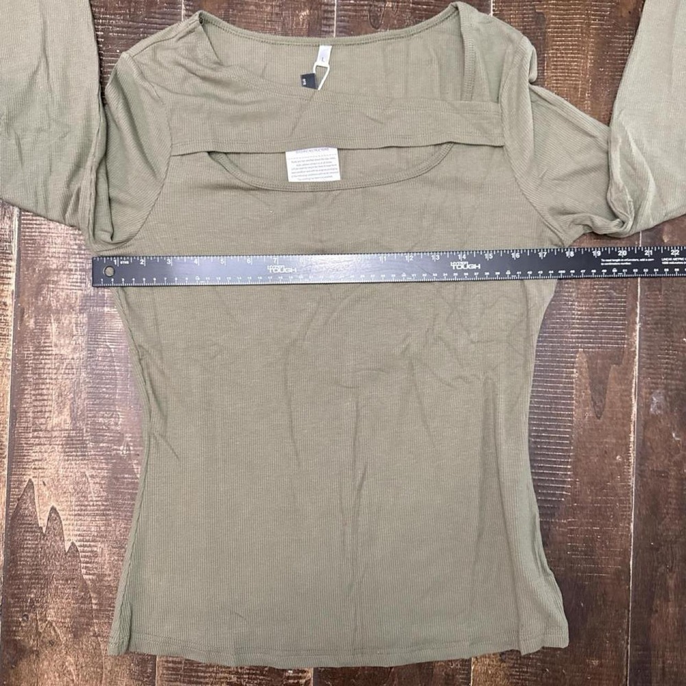 Luxhult Long Sleeve Shirt for Women Ribbed One Piece Cutout Top - Picture 4 of 8